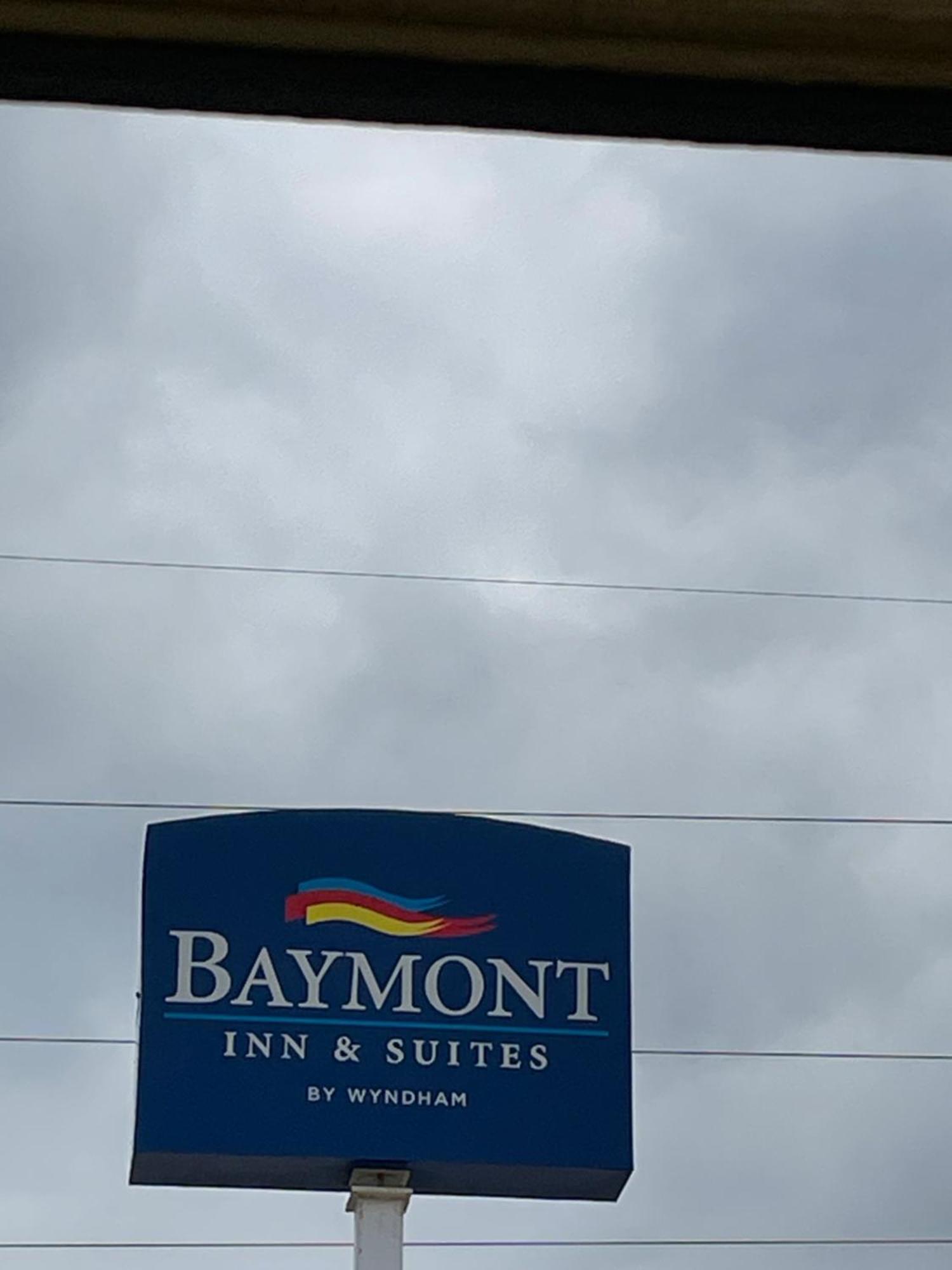 Hotel Baymont By Wyndham Ames Exteriér fotografie
